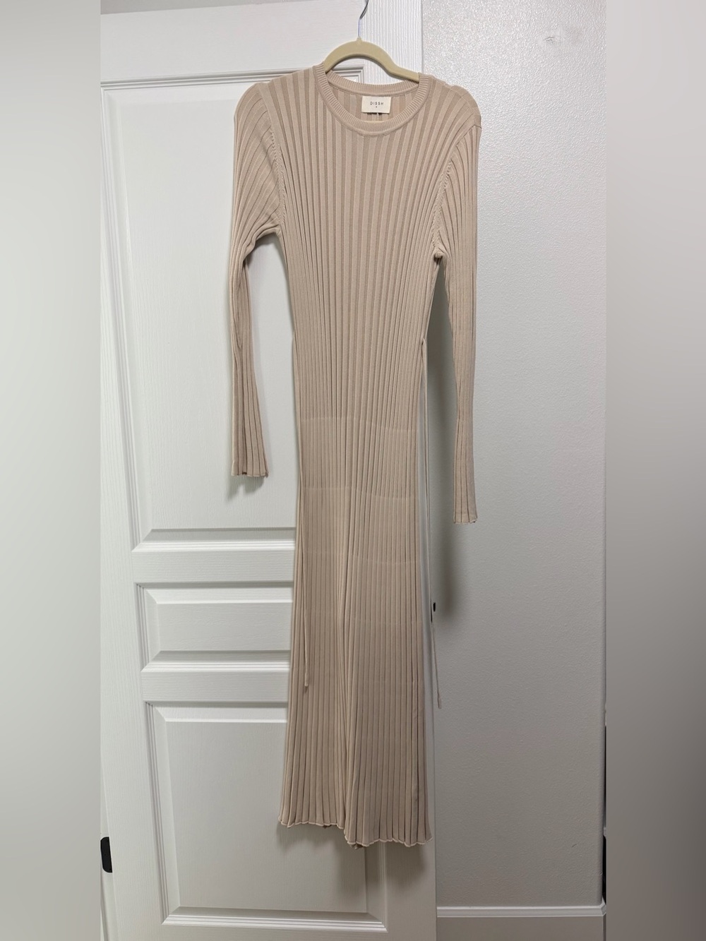 DISSH Long-Sleeve Ribbed Midi Dress in Beige